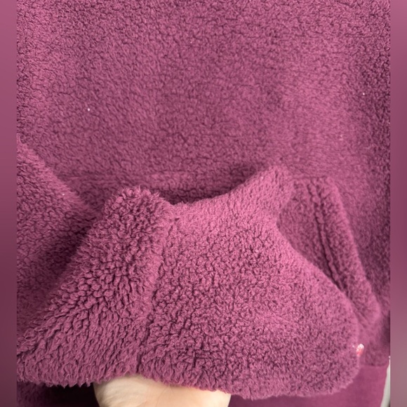 Unisex hoodie size small {unique} - Picture 13 of 15